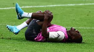 耐心战略背 耐心战略背